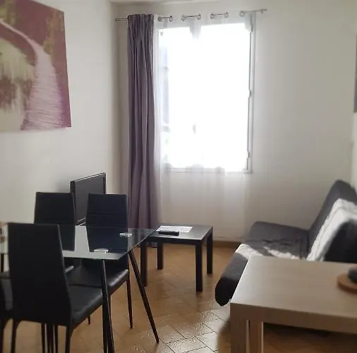 Coeur De Village Apartamento *